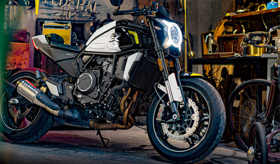 700CL-X Sport-4 700CL-X-Sport