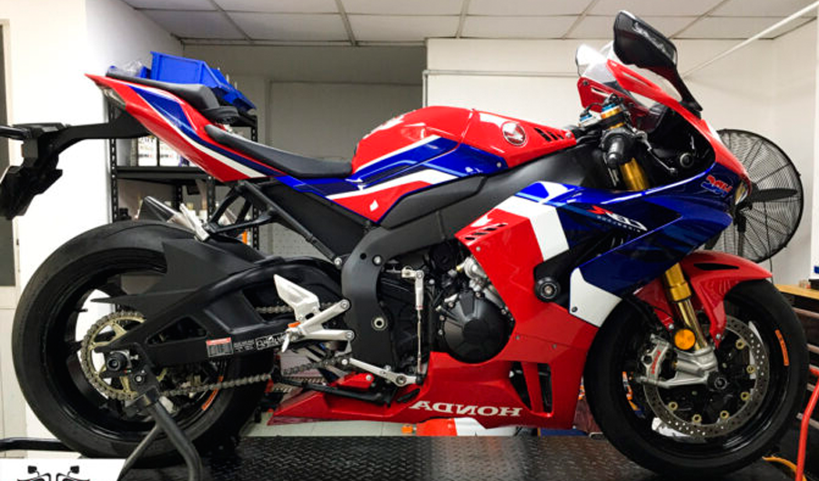 cbr1000rr-r-fireblade-sp-2 cbr1000rr-r-fireblade-sp
