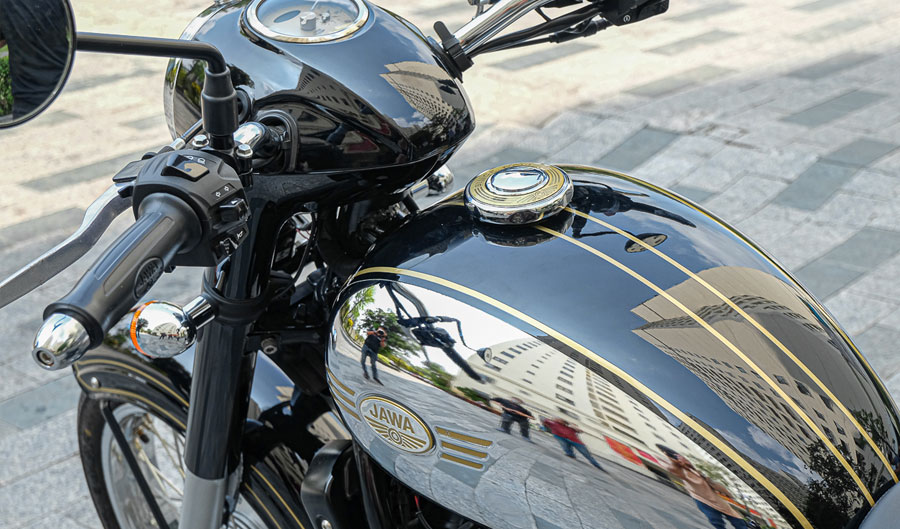 JAWA 300 CLASSIC-13 JAWA-300-CLASSIC-7