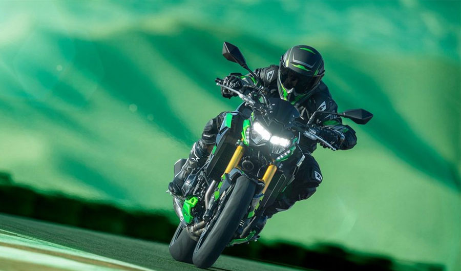 Kawasaki Z900 ABS 2023-3 Kawasaki-Z900-ABS-2023-4