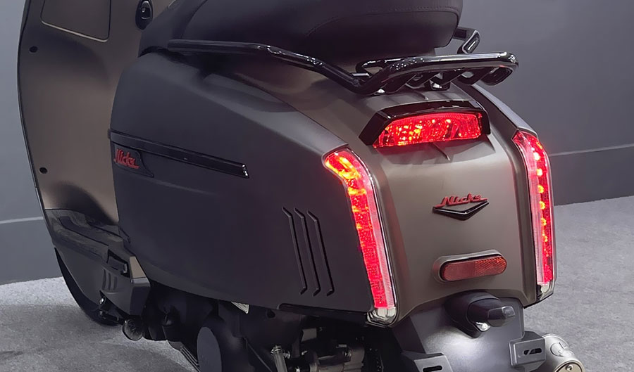 Vitoria Nicky 300i ABS 2023-11 Vitoria-Nicky-300i-ABS-2023-12