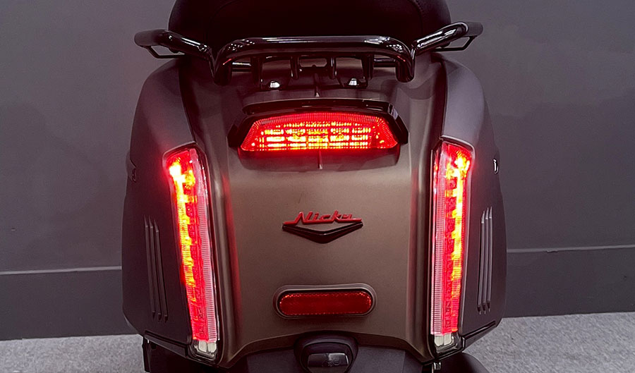 Vitoria Nicky 300i ABS 2023-5 Vitoria-Nicky-300i-ABS-2023-12