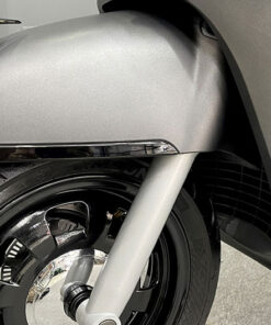 Vitoria-Nicky-300i-ABS-2023-12