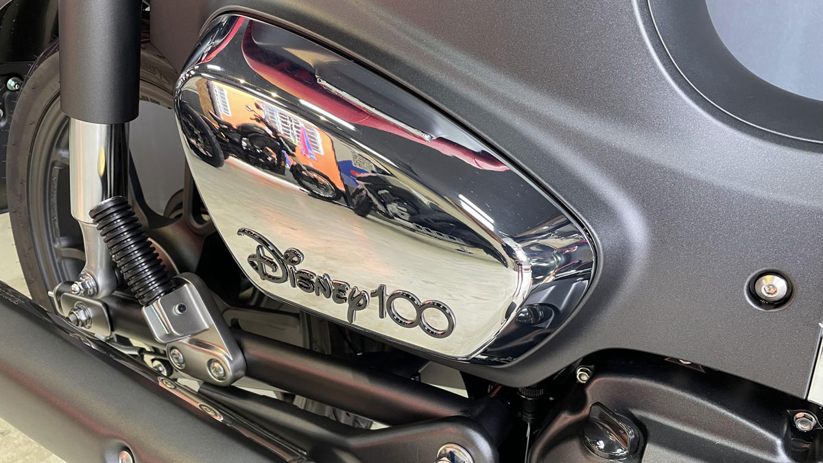 Xe-Cub-C125-Disney-14