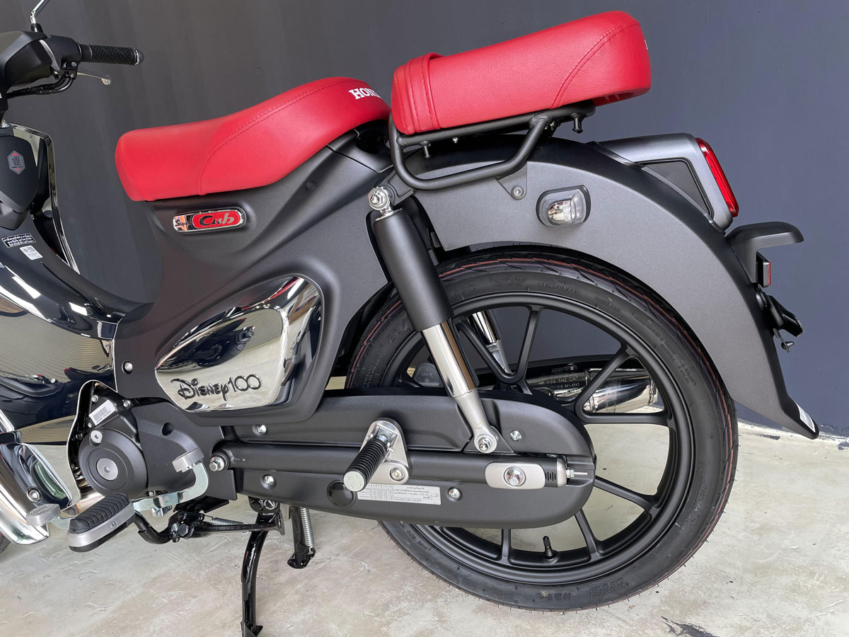 Xe-Cub-C125-Disney-58