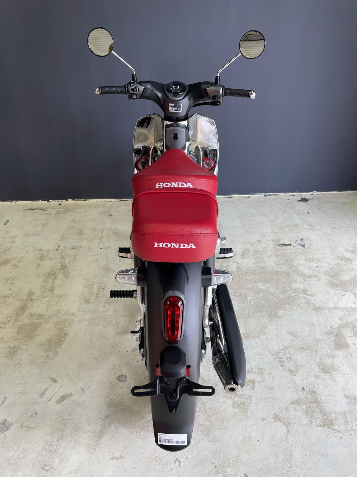 Xe-Cub-C125-Disney-94