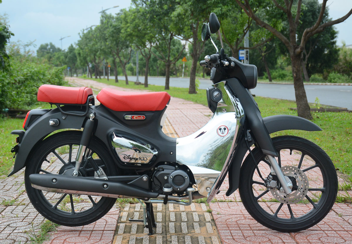 honda-cub-disney-100-limited-6