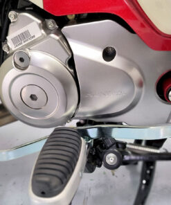 Hộp số bằng crom chắc chắn, gắc chân lót cao su xin xò